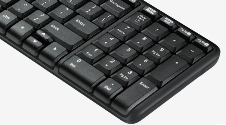 MK220 Wireless Keyboard and Mouse Combo 